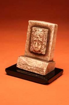 ROSTRO FIGURA ANTROPOMORFA/ BASE DE OBSIDIANA