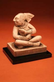 FIGURA MAYA SENTADO/ BASE OBSIDIANA