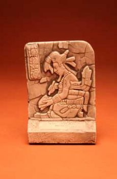 ESCULTOR MAYA