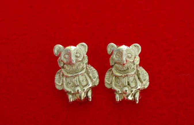 ARETES DE FIGURILLA CON FORMA DE BÚHO