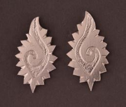 Pendientes caracol marino