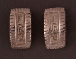 Pendientes sello greca