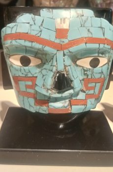 La máscara de Malinaltepec Guerrero (réplica)